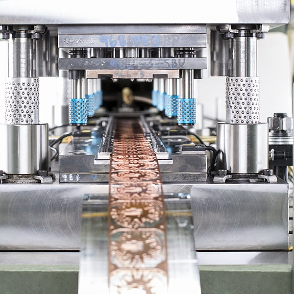 PROGRESİF SAC METAL KALIPLARI